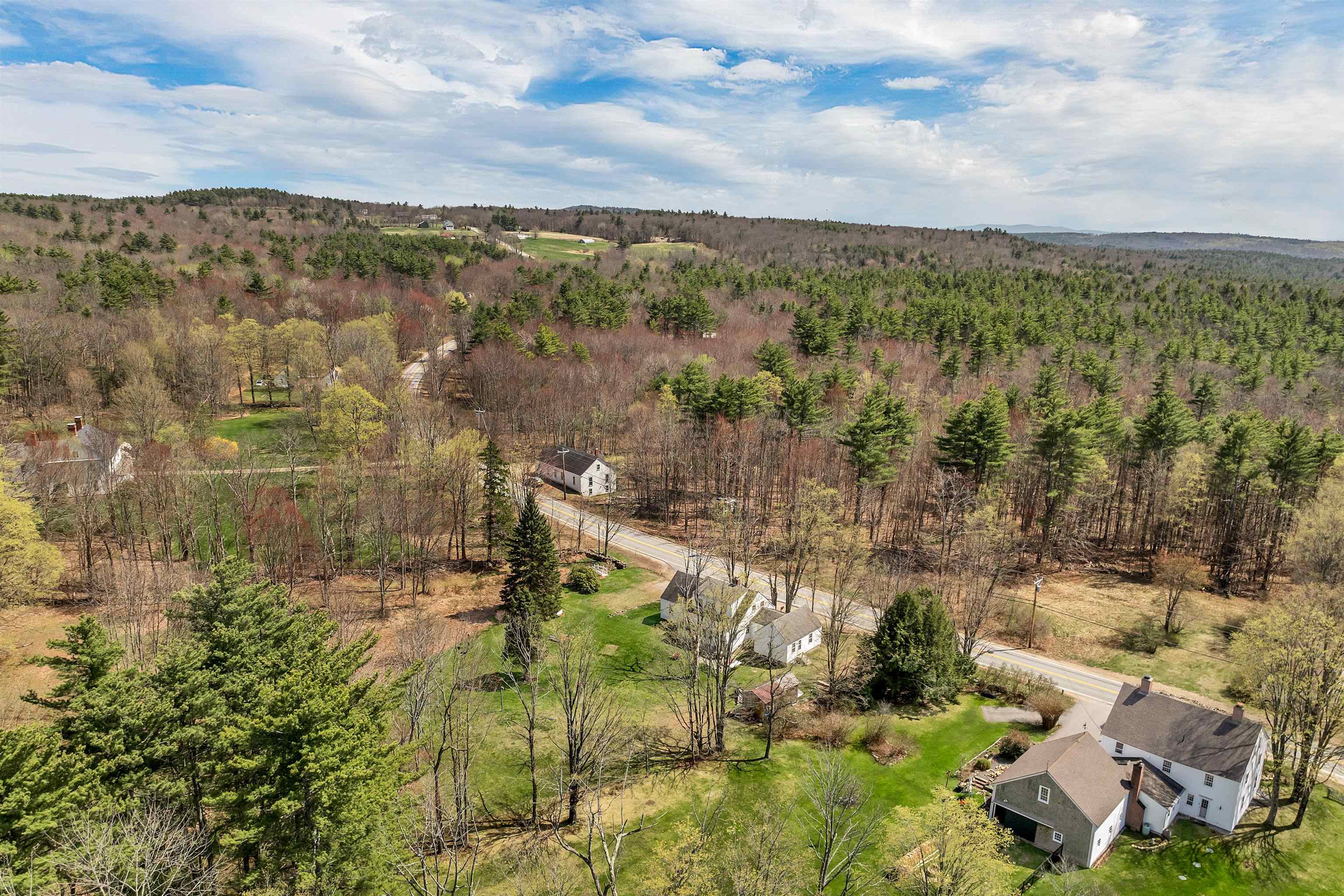541 Province Road Gilmanton, NH 03237 - Photo 17 of 48