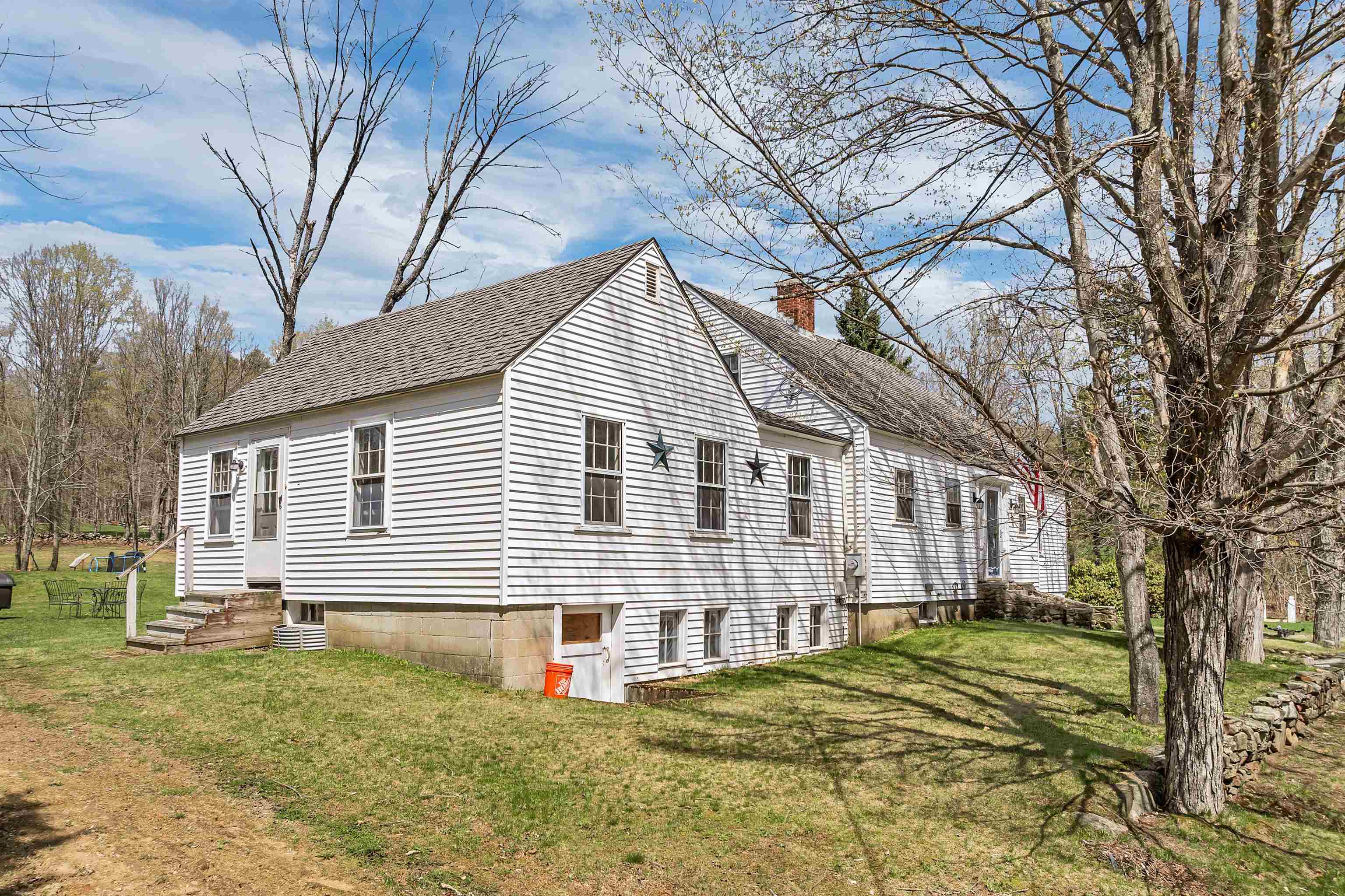541 Province Road Gilmanton, NH 03237 - Photo 6 of 48