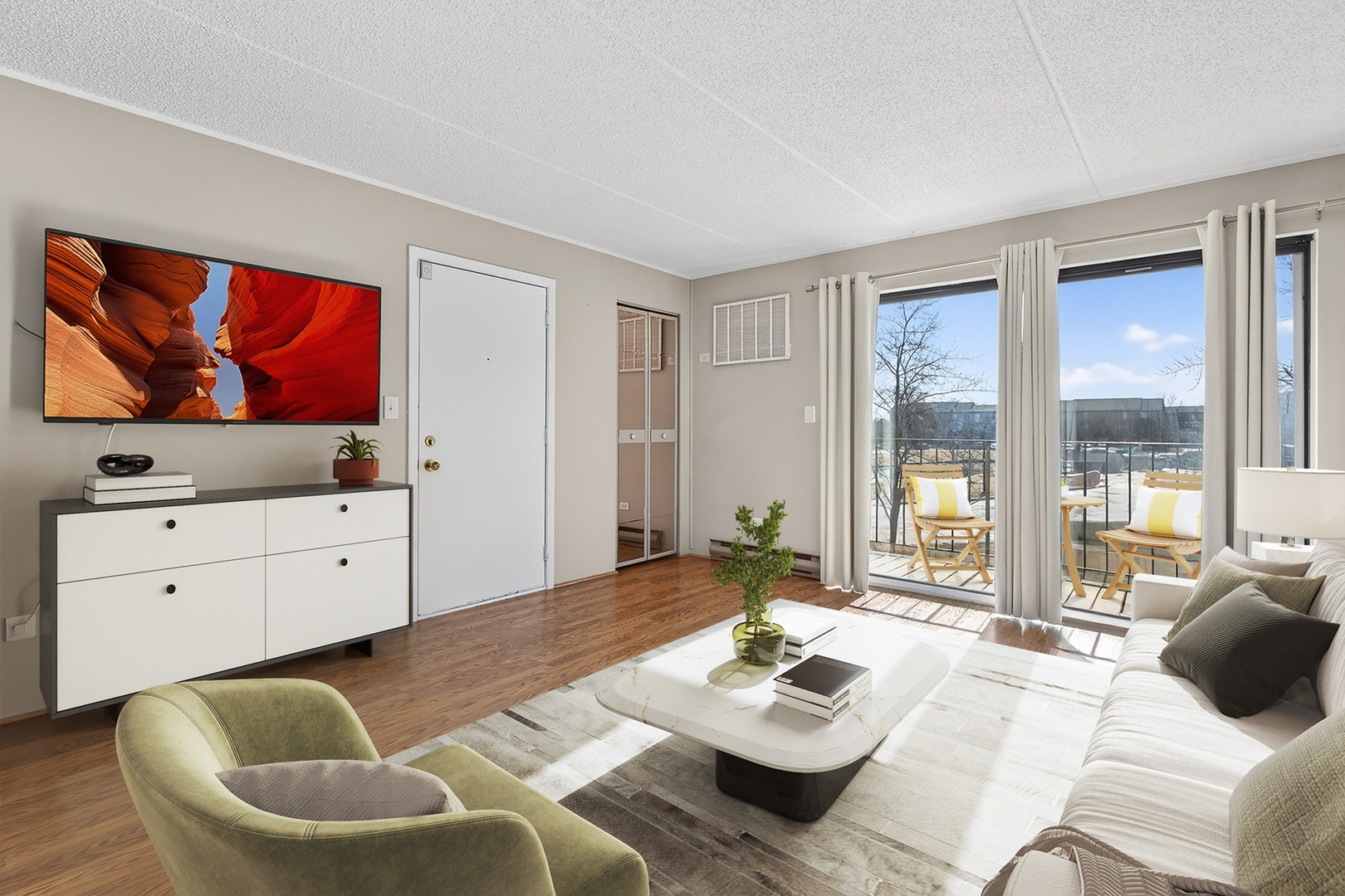 734 Briar Hill Lane, Unit 3 Addison, IL 60101 - Photo 3 of 18