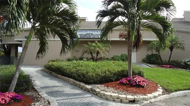 $295,000 | 4106 Carambola Circle South, Unit 2107, Coconut Creek, FL 33066