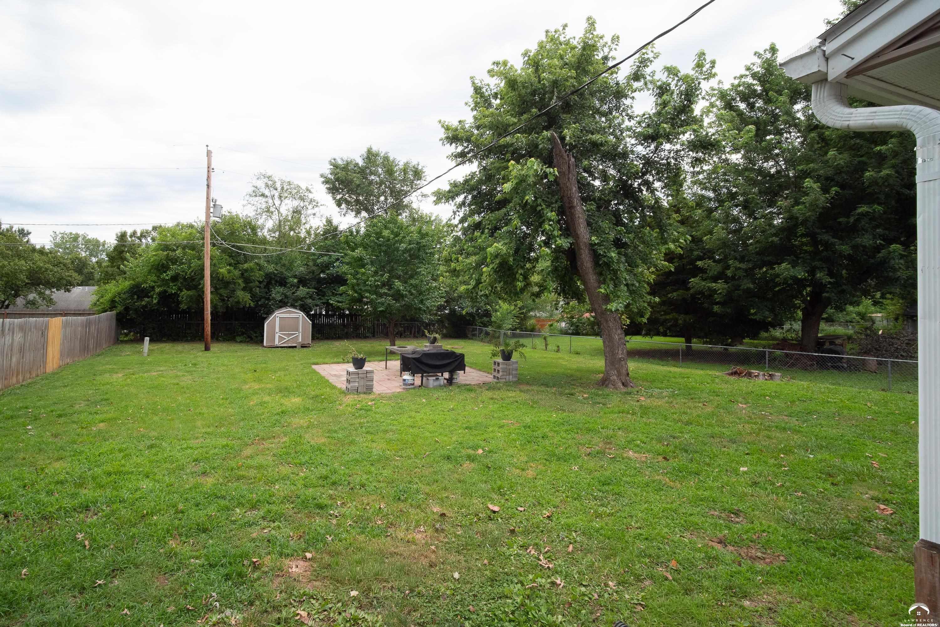 2712 Rawhide Lane Lawrence, KS 66046 - Photo 23 of 27
