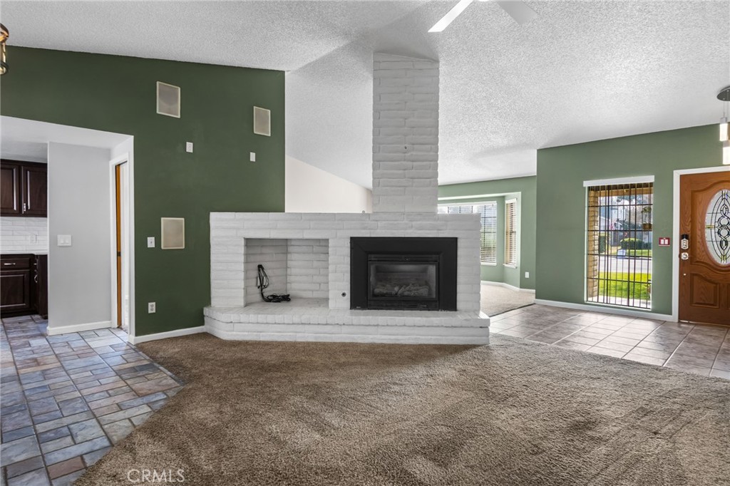 869 Redlands Court Merced, CA 95348 - Photo 5 of 35