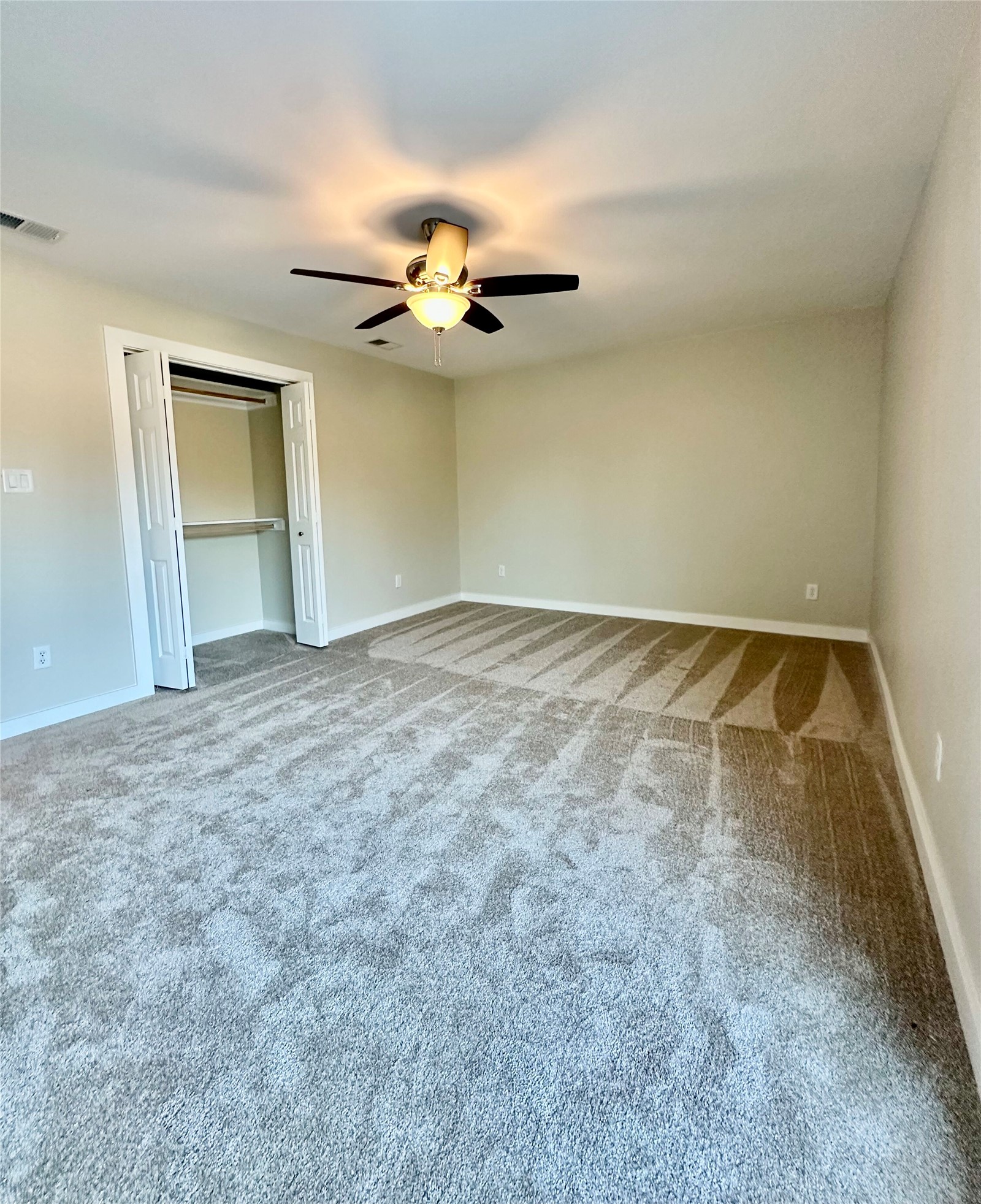 8111 Middle Court Austin, TX 78759 - Photo 25 of 38 Upstairs bedroom