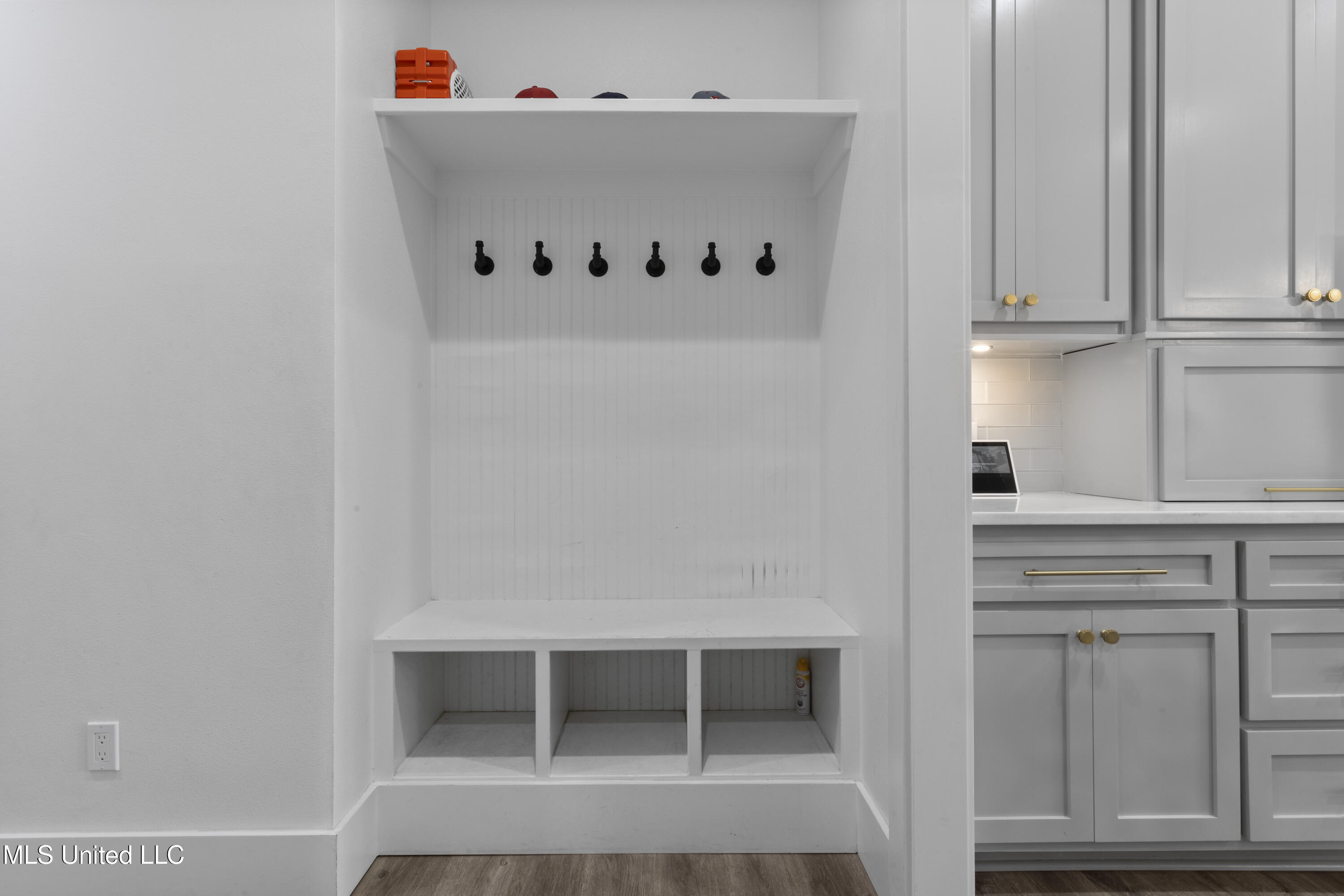 407 Goose Pointe Boulevard Biloxi, MS 39531 - Photo 48 of 69 0049