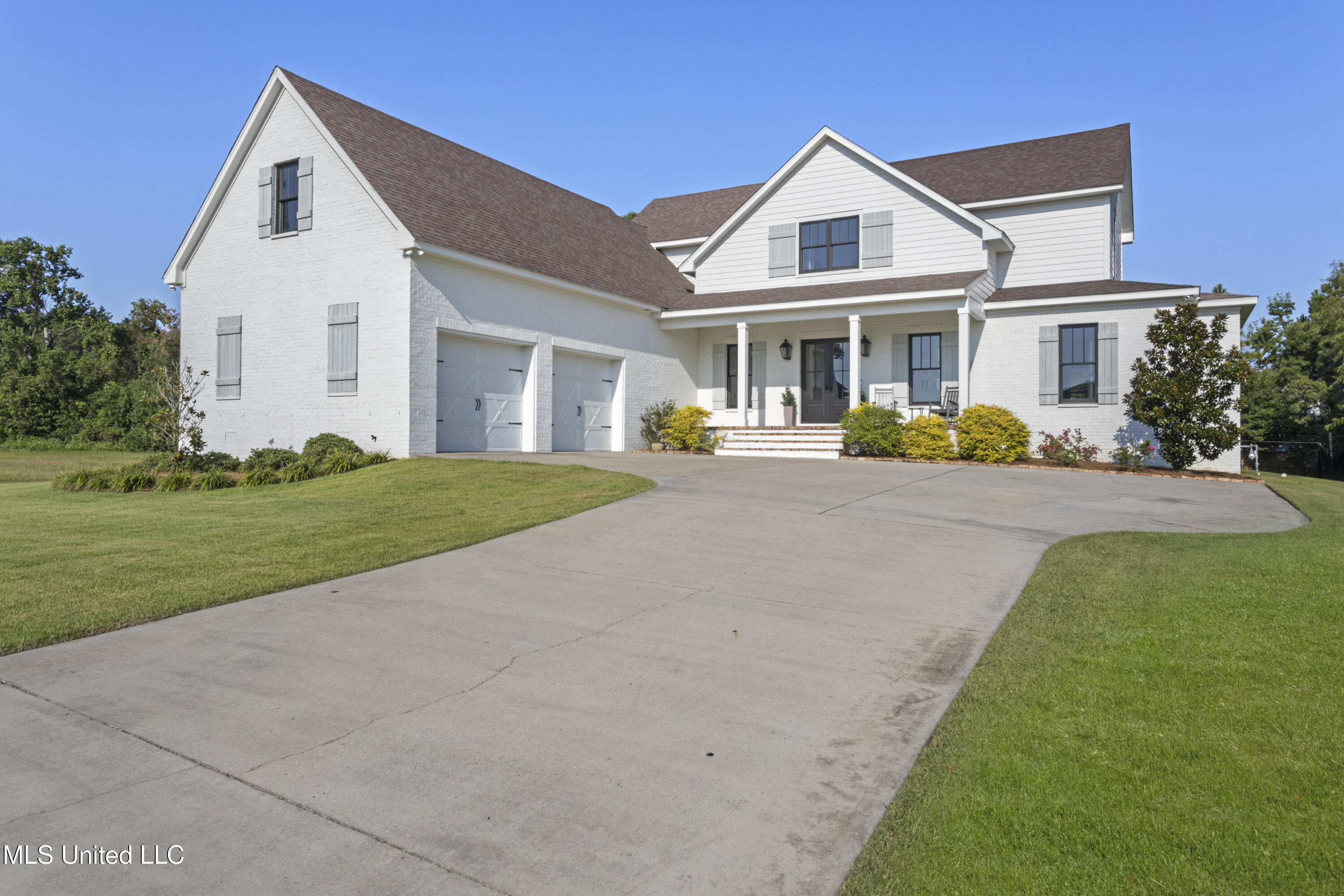 407 Goose Pointe Boulevard Biloxi, MS 39531 - Photo 5 of 69 0006