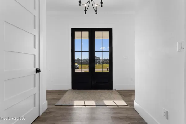 $949,900 | 407 Goose Pointe Boulevard, Biloxi, MS 39531
