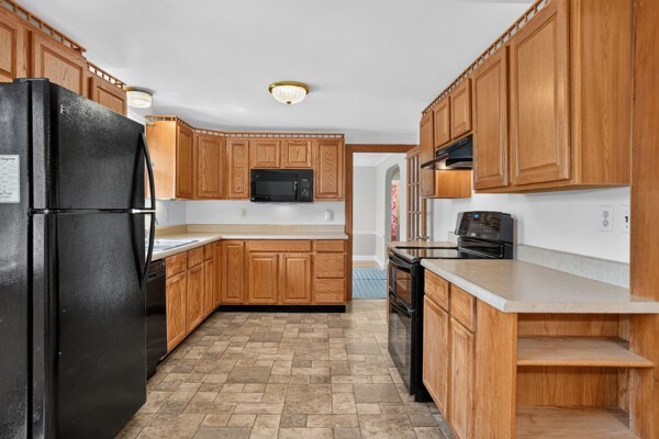 2 Frances Road Burlington, MA 01803 - Photo 9 of 41