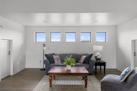$1,695,000 | 10212 Amwell Cove, Unit 3, Austin, TX 78733