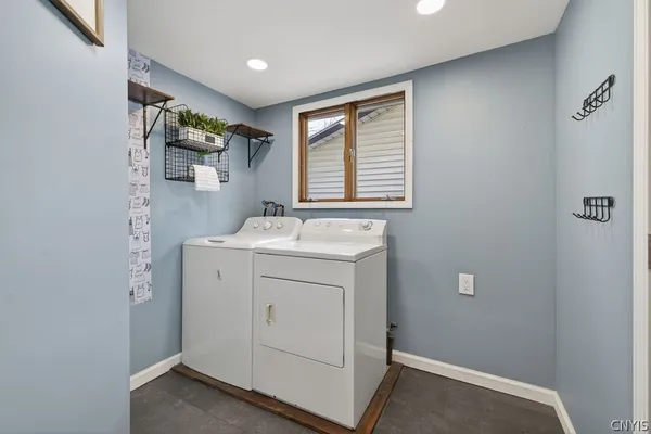 $280,000 | 19 Hazelhurst Avenue, Owasco, NY 13021