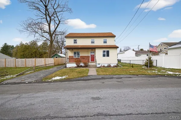 $280,000 | 19 Hazelhurst Avenue, Owasco, NY 13021