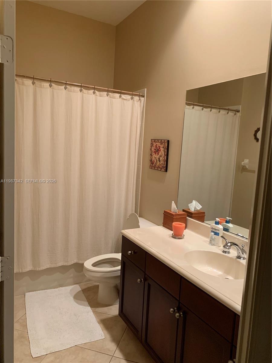 4723 Southwest 195th Way Miramar, FL 33029 - Photo 12 of 21