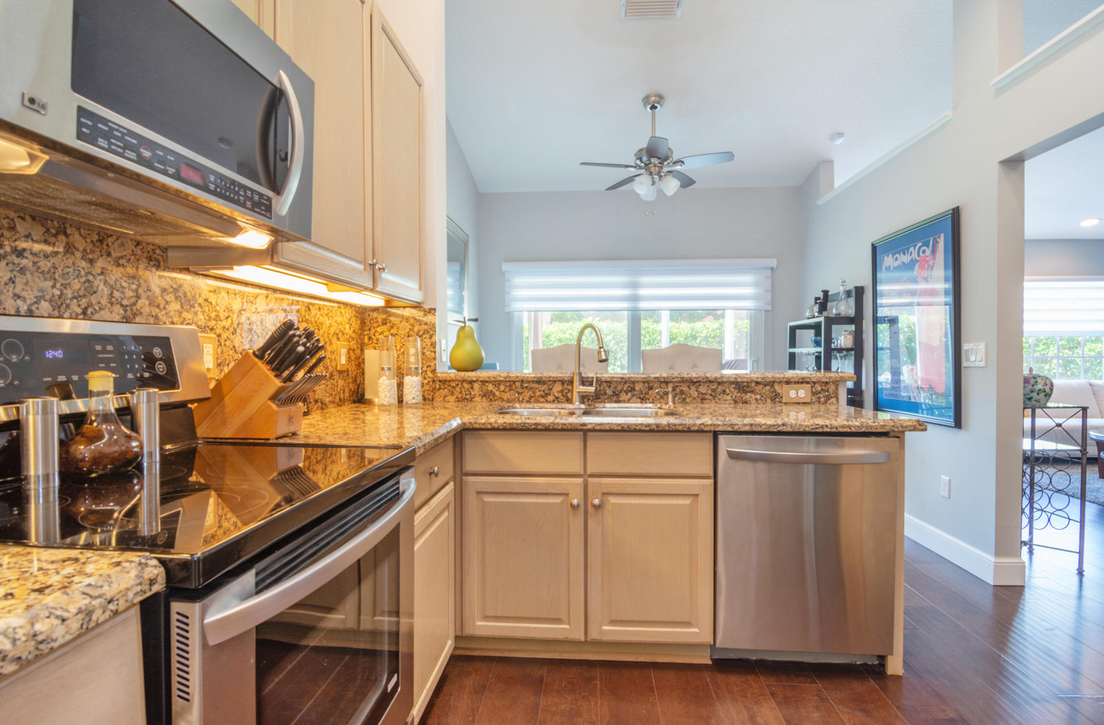 17251 Boca Club Boulevard, Unit 1 Boca Raton, FL 33487 - Photo 10 of 31 b-20