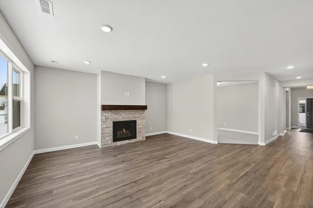 $399,900 | 1419 Victory Lane Northeast, Isanti, MN 55040