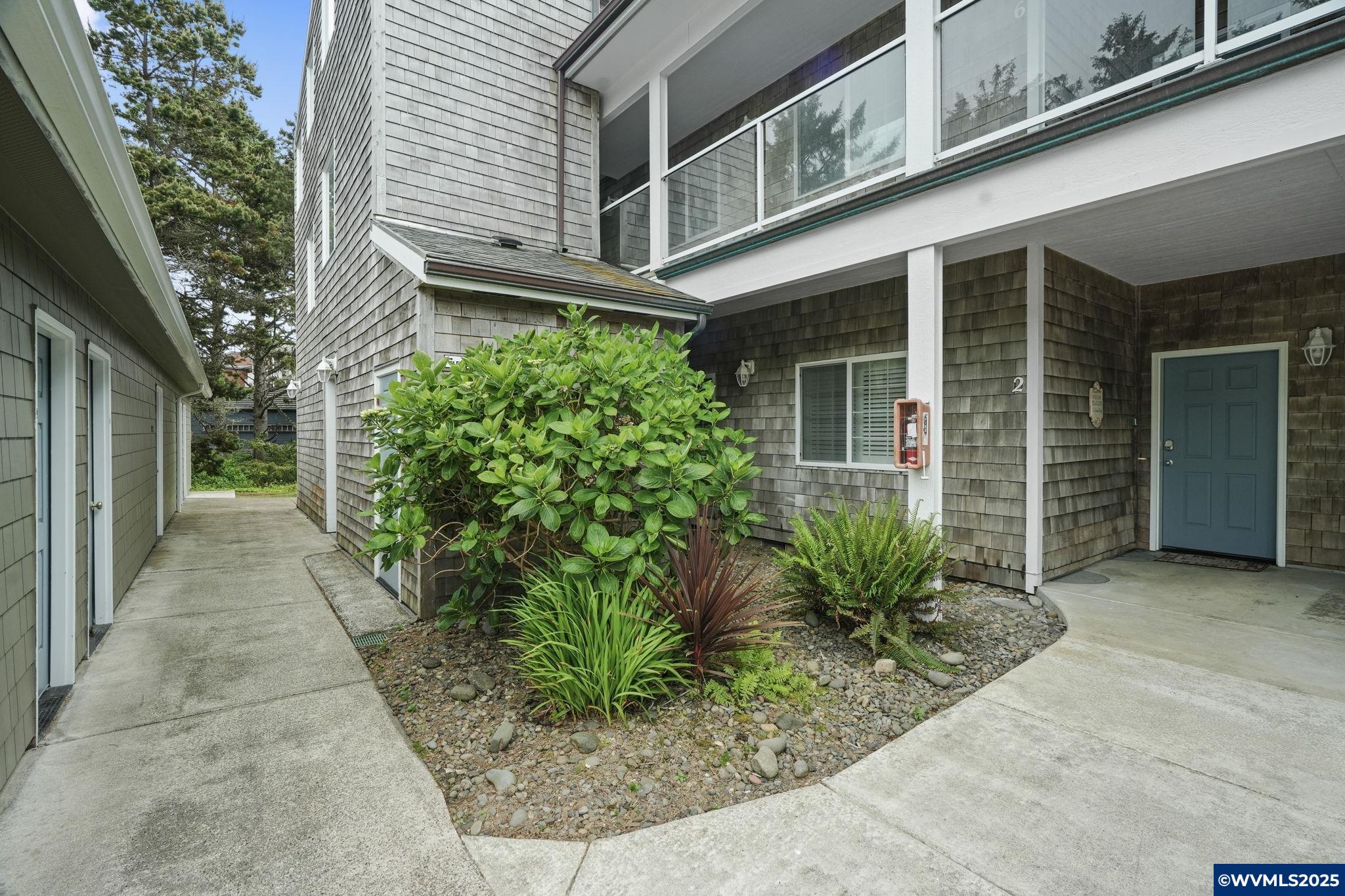 1113 Highway 101, Unit 1 Depoe Bay, OR 97341 - Photo 30 of 48