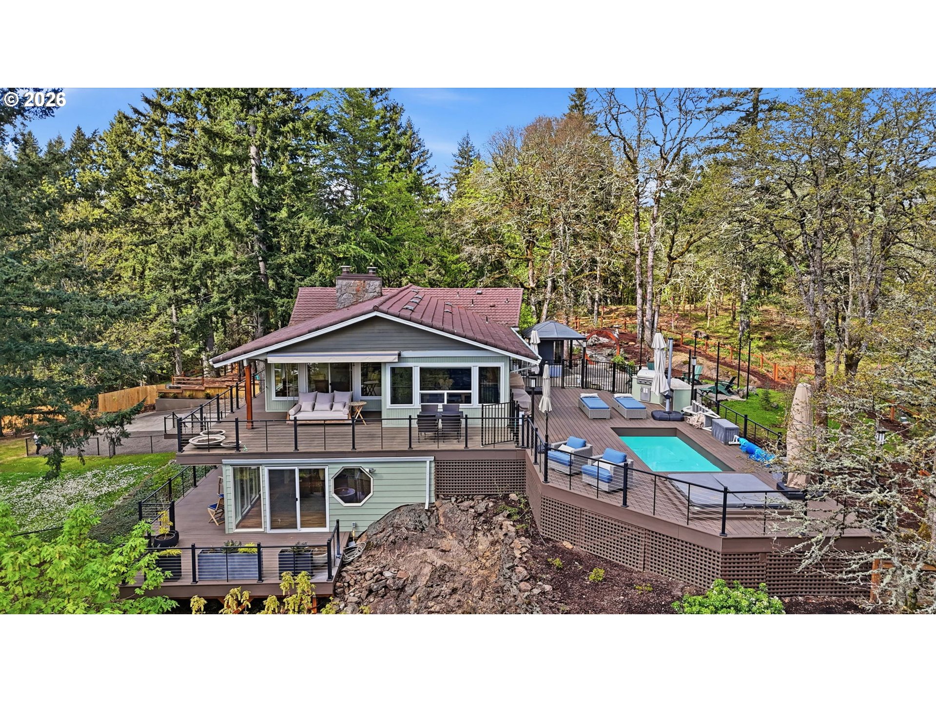 4011 Southeast Crown Road Camas, WA 98607 - Photo 2 of 39