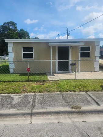 $169,345 | 2504 Wilkens Avenue, Fort Pierce, FL 34947