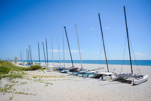 $11,000 | 250 South Ocean Boulevard, Unit 258, Delray Beach, FL 33483