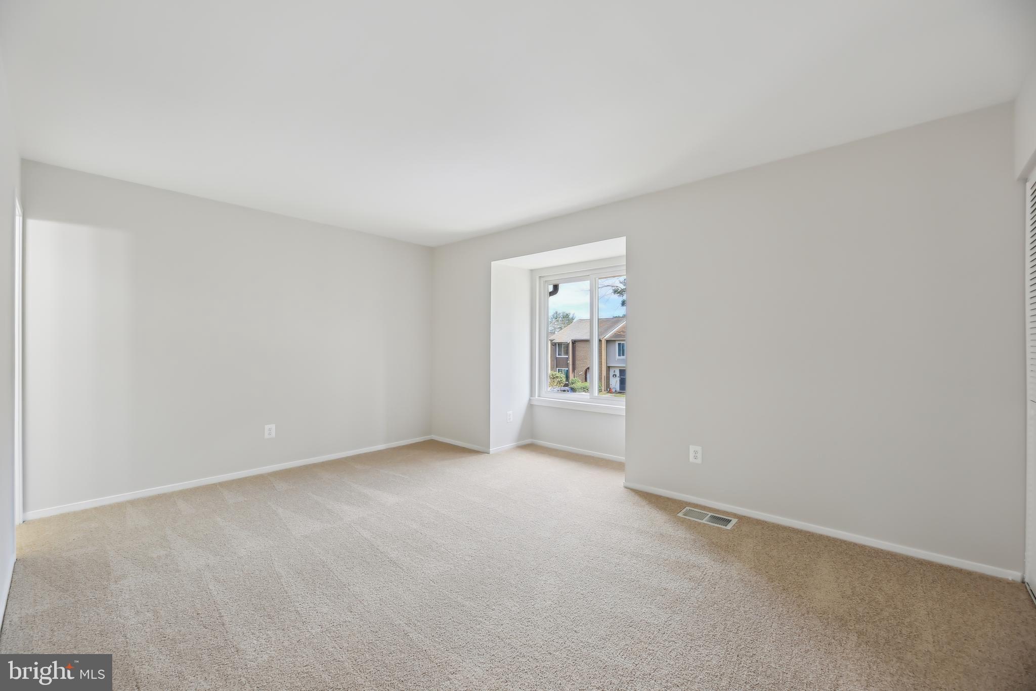 19610 Club Lake Road Gaithersburg, MD 20886 - Photo 22 of 30 Gallery Image 22