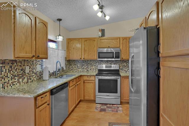 5418 Pinon Valley Road Colorado Springs, CO 80919 - Photo 5 of 29 Gallery Image 5