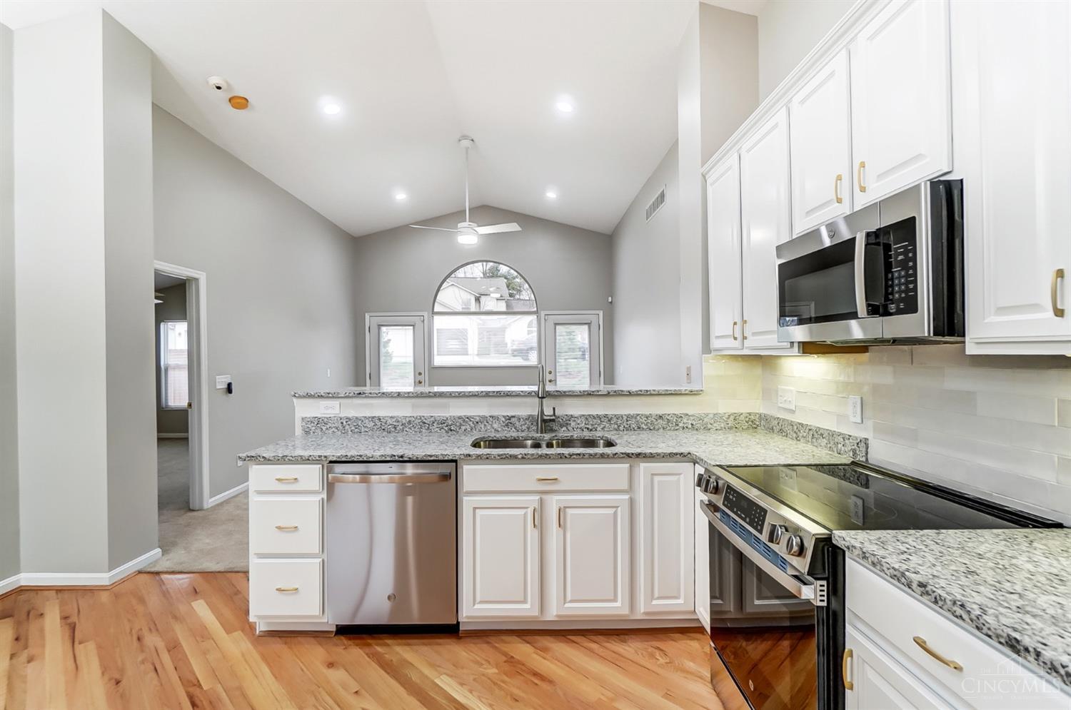 9941 Hunters Ridge Cincinnati, OH 45249 - Photo 14 of 52 Gallery Image 14