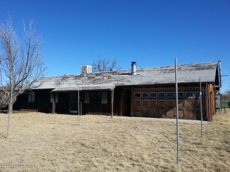 18611 Anna Smith Road Peeples Valley, AZ 86332 - Photo 1 of 3 20141229_132725 (800x600)