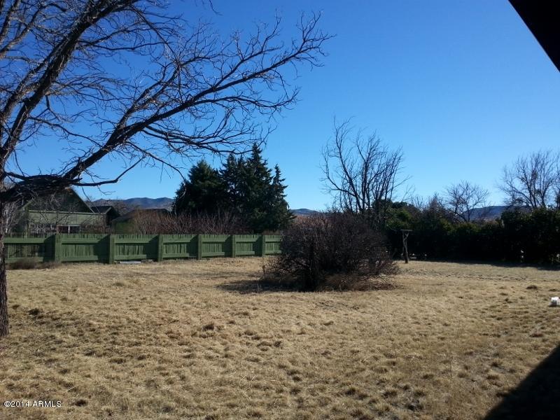 18611 Anna Smith Road Peeples Valley, AZ 86332 - Photo 2 of 3 20141229_131709 (800x600)
