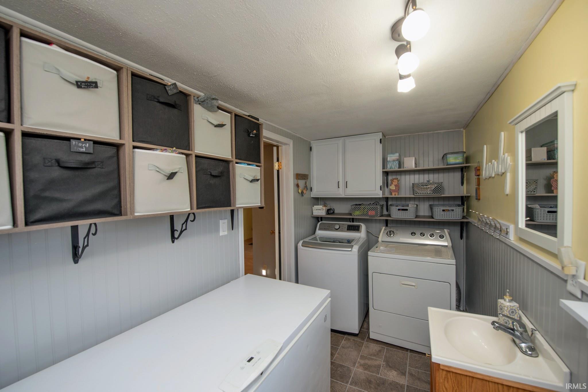 63 West 145 South Bringhurst, IN 46913 - Photo 6 of 22