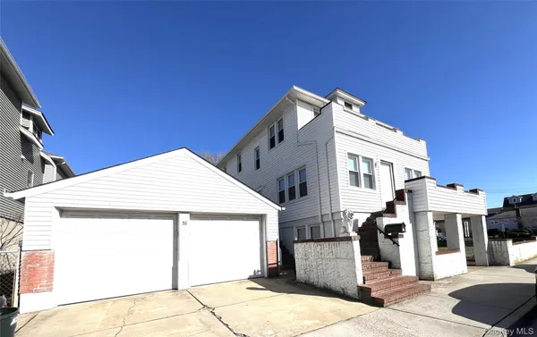 $3,400 | 58 Illinois Avenue, Unit TOP, Long Beach, NY 11561