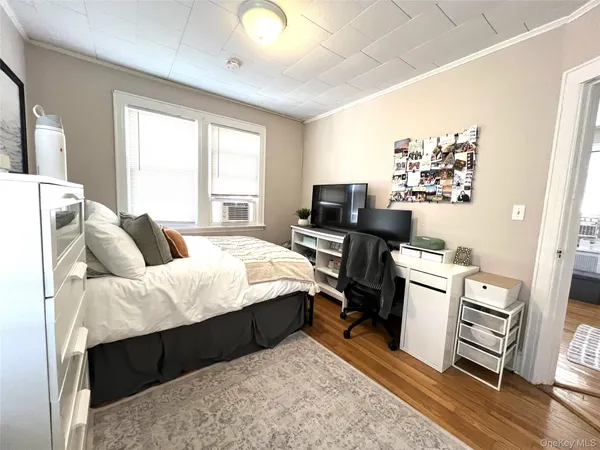 $3,400 | 58 Illinois Avenue, Unit TOP, Long Beach, NY 11561