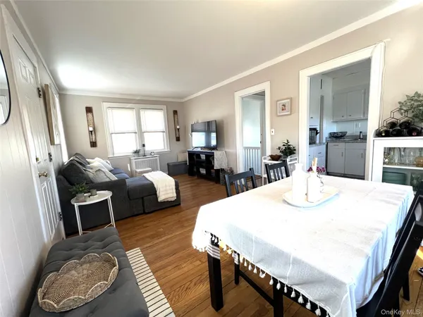 $3,400 | 58 Illinois Avenue, Unit TOP, Long Beach, NY 11561