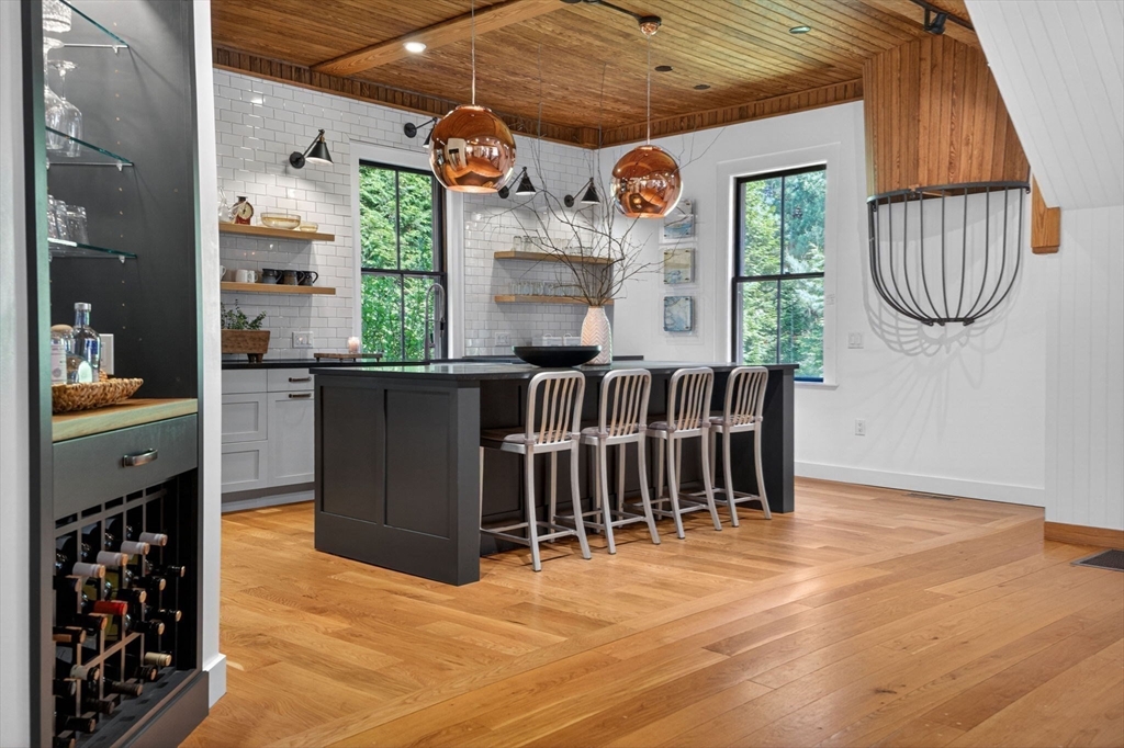 47 Longfellow Road Wellesley, MA 02481 - Photo 14 of 42