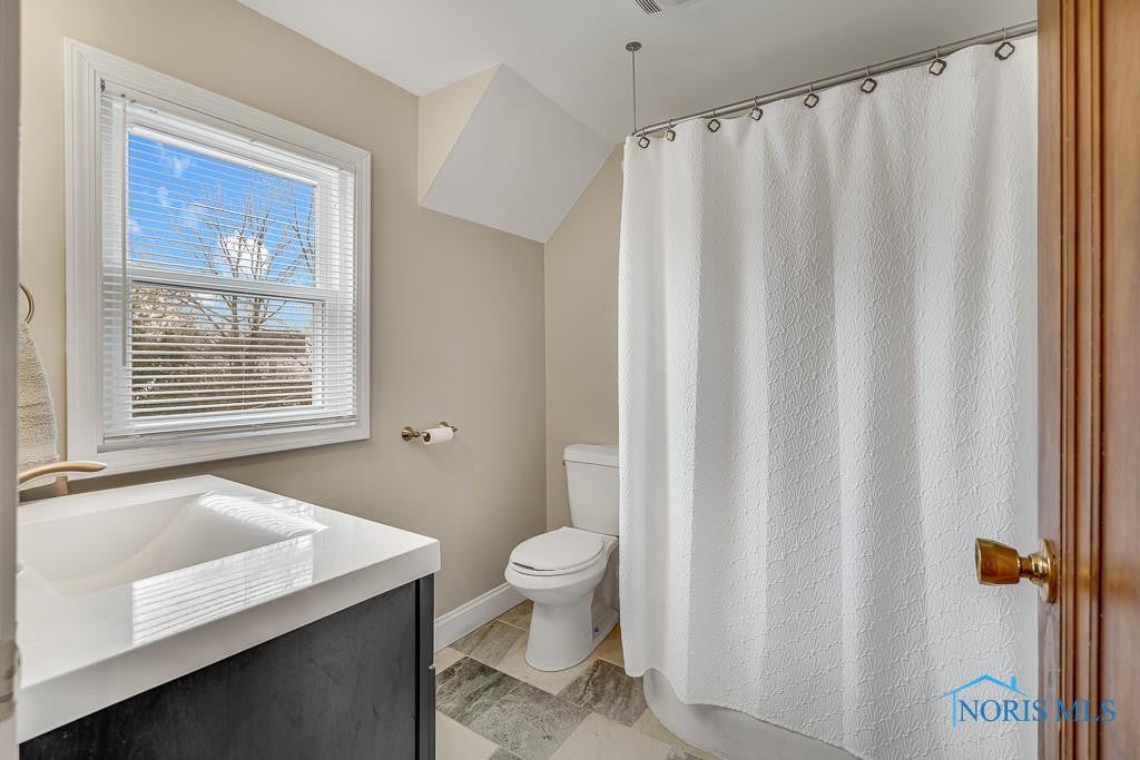 2407 Hempstead Road Toledo, OH 43606 - Photo 30 of 40 Gallery Image 30