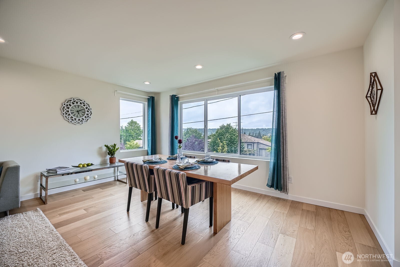 5930 18th Avenue South Seattle, WA 98108 - Photo 10 of 37