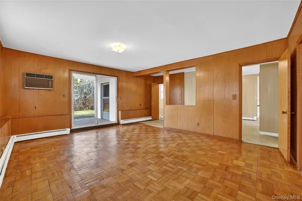 $789,000 | 16 Patti Lane, Yonkers, NY 10701