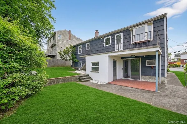 $789,000 | 16 Patti Lane, Yonkers, NY 10701