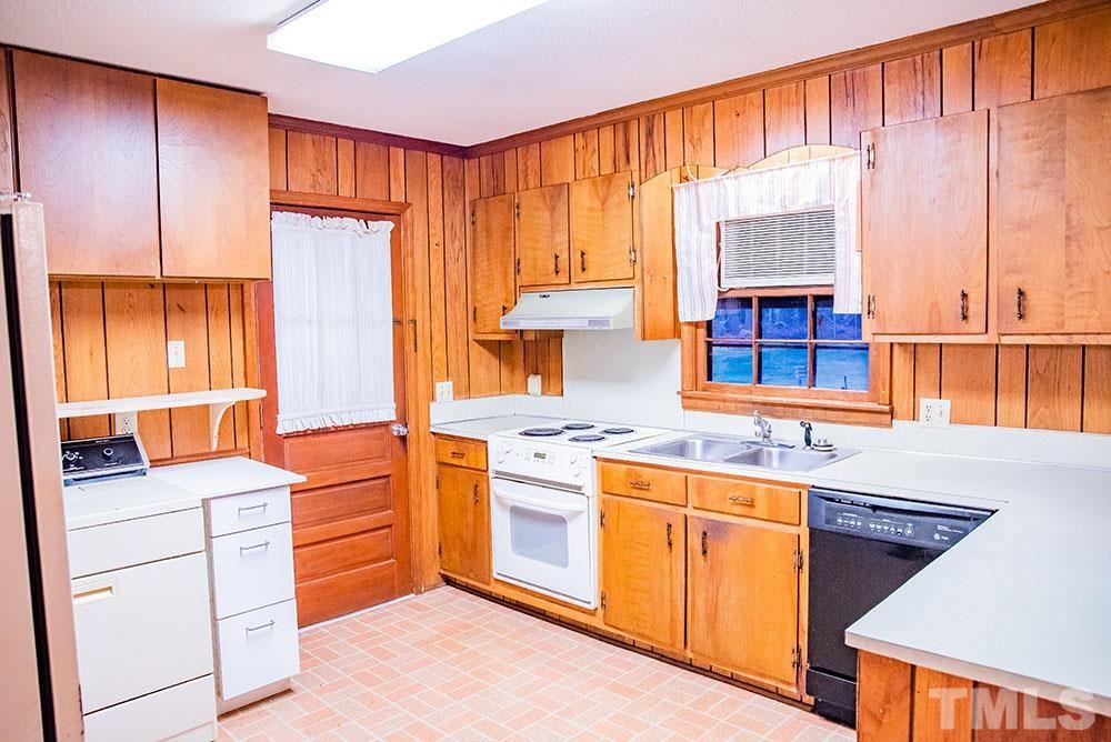 328 Reade Drive Roxboro, NC 27573 - Photo 6 of 17