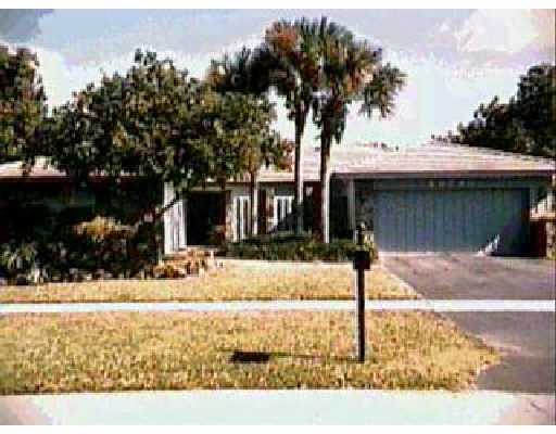 20790 Sonrisa Way Boca Raton, FL 33433 - Photo 1 of 1 Primary Photo
