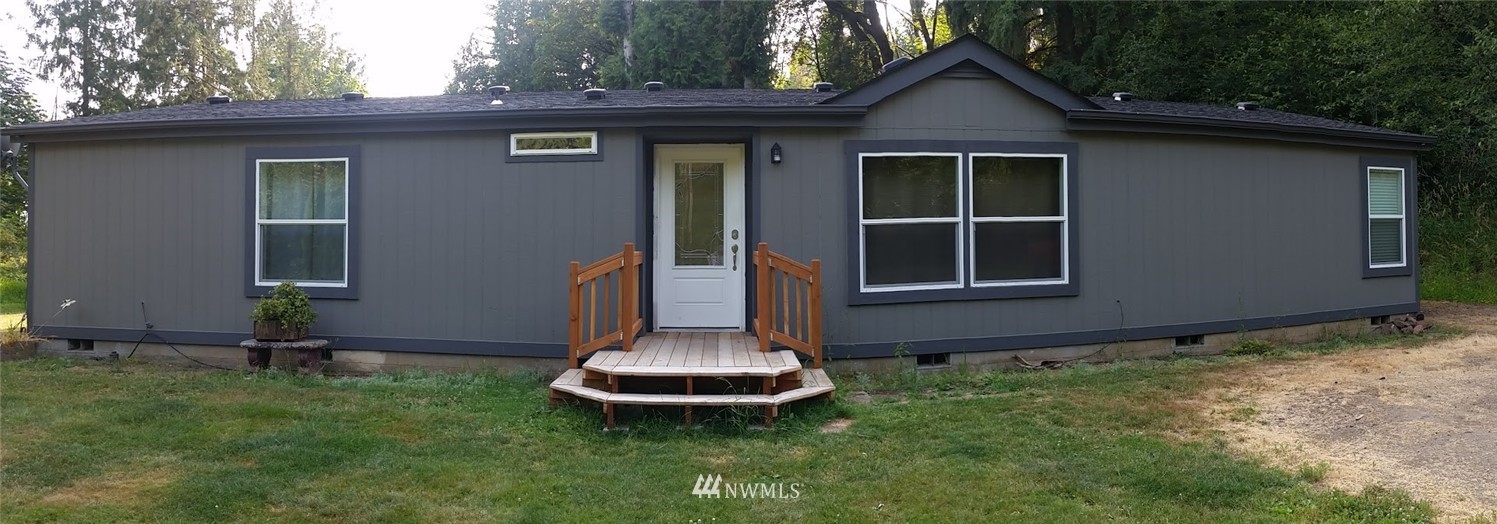 199 Lazy Road Longview, WA 98632 - Photo 1 of 16