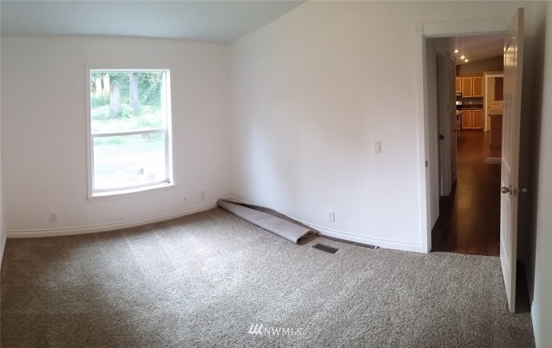 199 Lazy Road Longview, WA 98632 - Photo 12 of 16