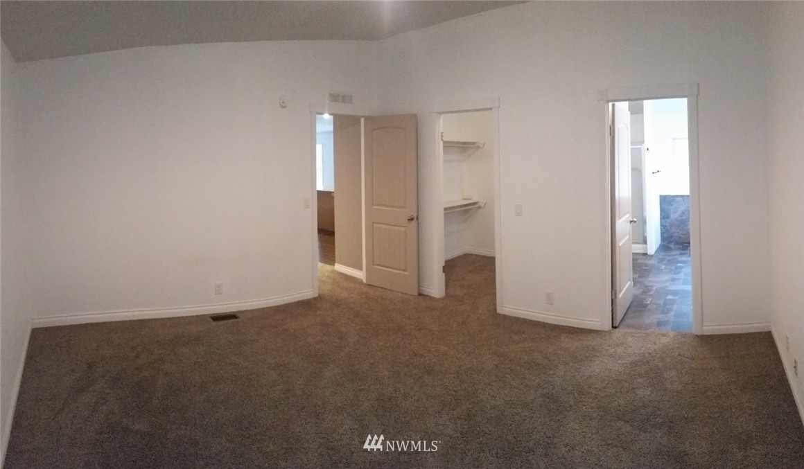 199 Lazy Road Longview, WA 98632 - Photo 13 of 16