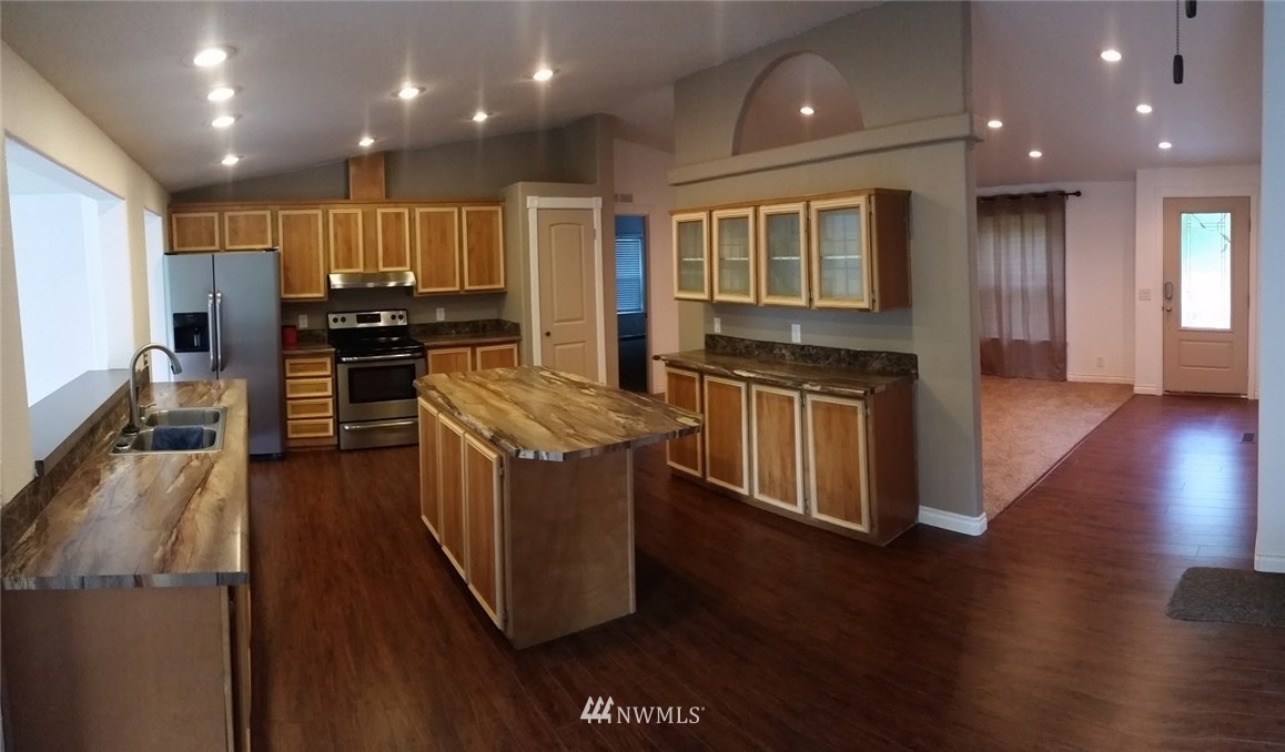 199 Lazy Road Longview, WA 98632 - Photo 6 of 16