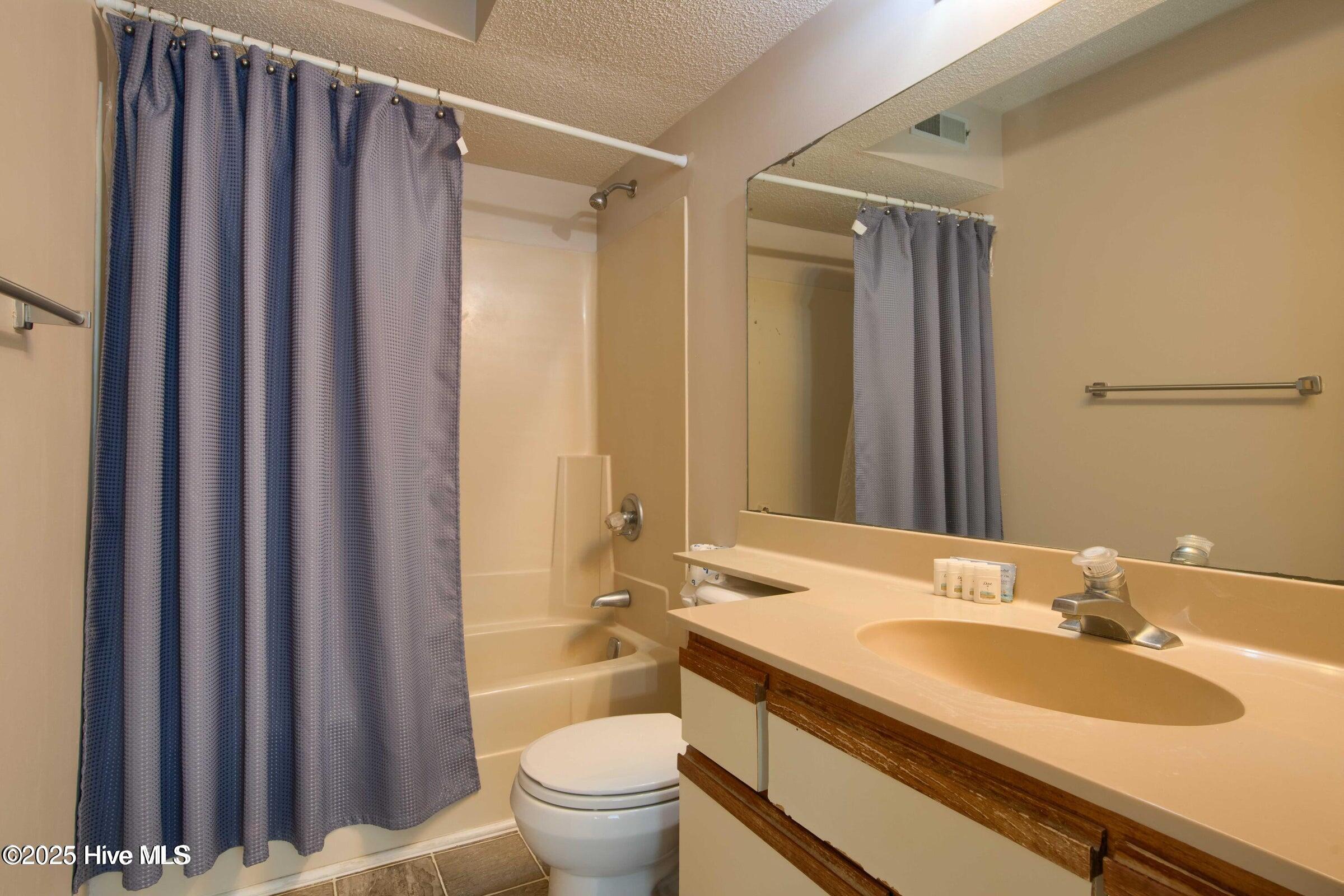 2000 New River Inlet Road, Unit 1207 North Topsail Beach, NC 28460 - Photo 13 of 30 1207SR9