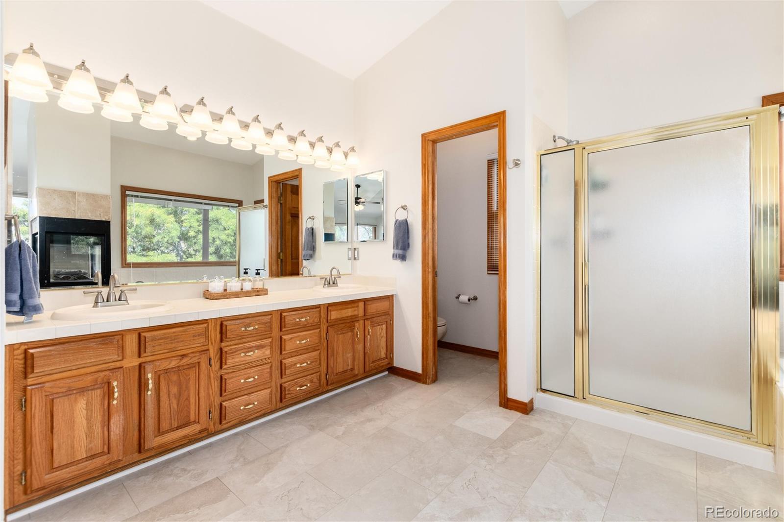 9808 South Isabel Court Highlands Ranch, CO 80126 - Photo 23 of 43