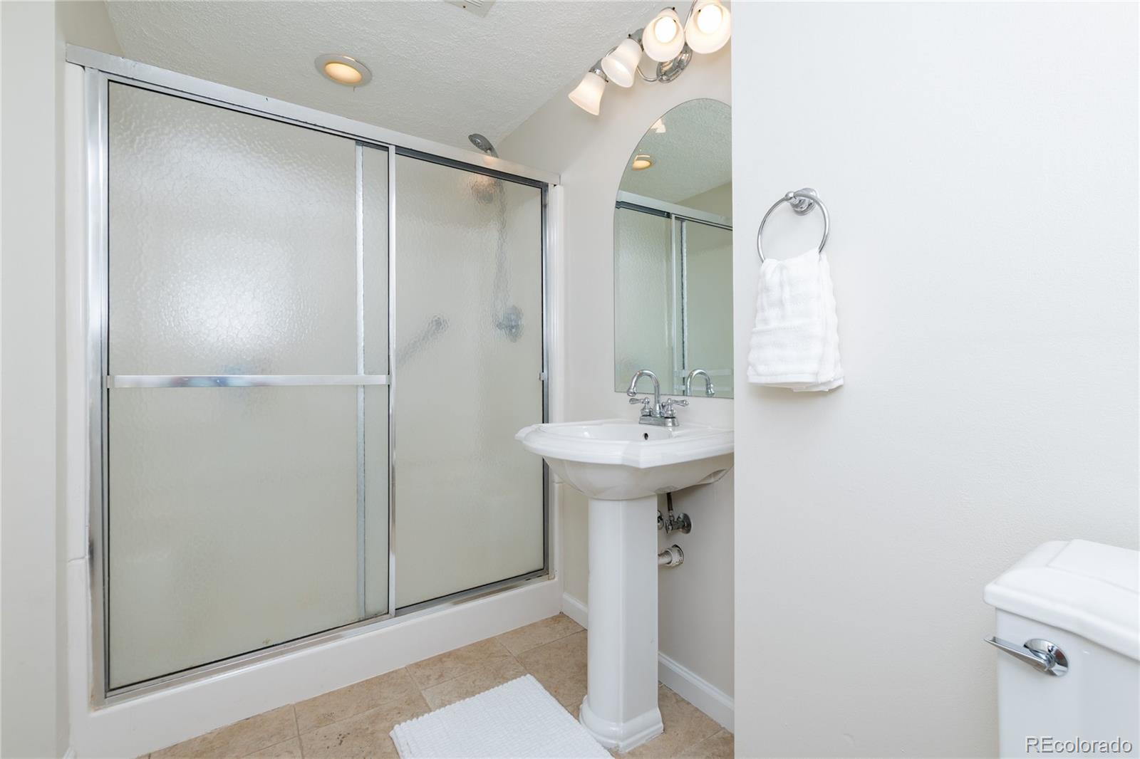 9808 South Isabel Court Highlands Ranch, CO 80126 - Photo 32 of 43