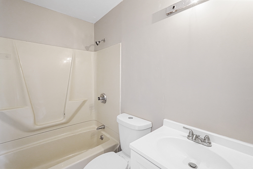 62 Willow Road Ayer, MA 01432 - Photo 19 of 32