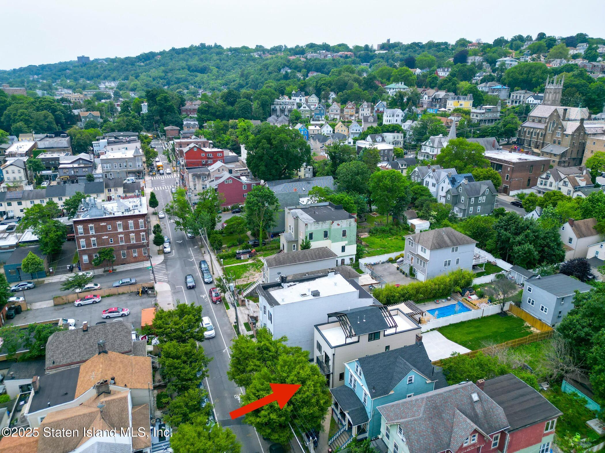 334 Van Duzer Street Staten Island, NY 10304 - Photo 15 of 44 dji_fly_20250613_134504_390_174983645627