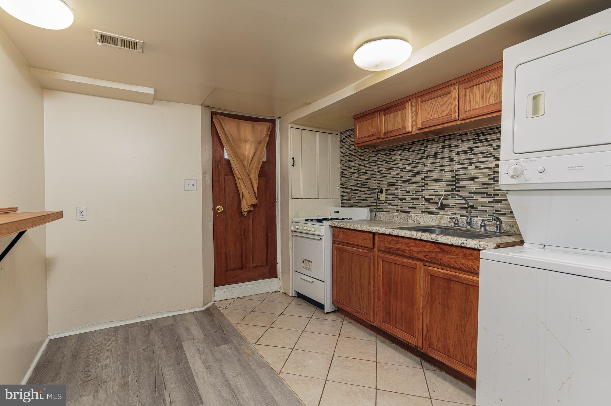1706 Ingram Road Baltimore, MD 21239 - Photo 16 of 28