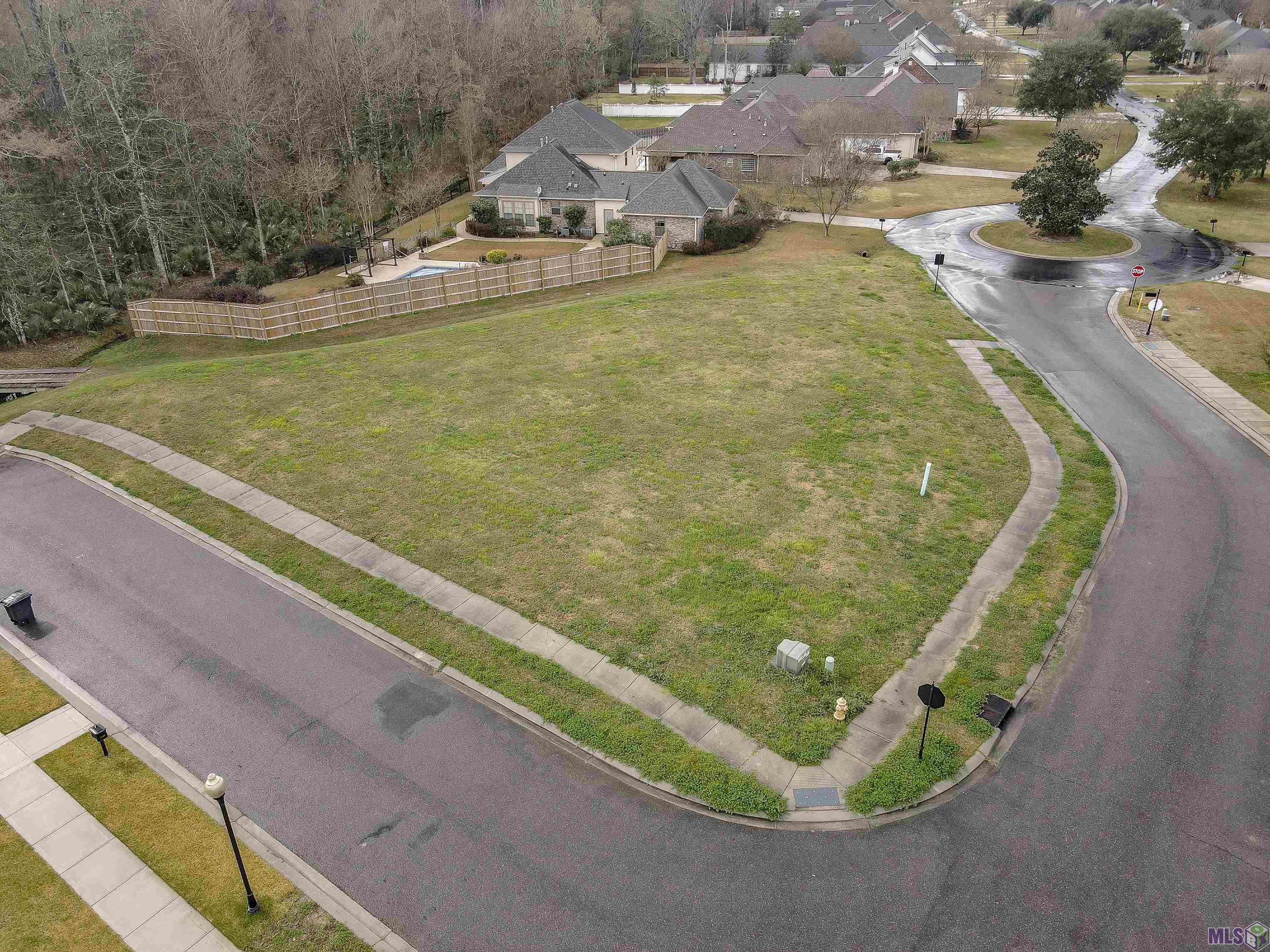 14144 Kimbleton Avenue St. George, LA 70817 - Photo 5 of 17