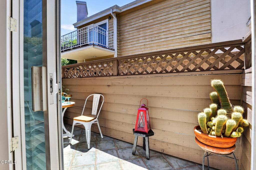 306 Alpine Street, Unit 5 Pasadena, CA 91106 - Photo 32 of 36 15-web-or-mls-306 Alpine St_MEDIA360VR-1