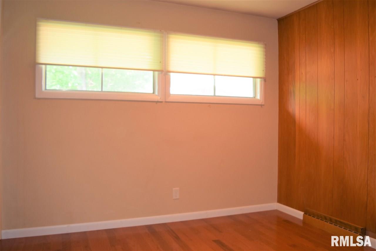 1718 East Maple Ridge Drive Peoria, IL 61603 - Photo 20 of 32 Gallery Image 20